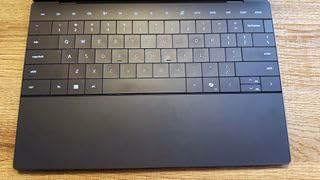 Dell XPS 13 9350 Laptop, 13.4-inch FHD+ InfinityEdge Display, Intel Core Ultra 7, 16GB RAM, 2TB SSD, Windows 11 Home